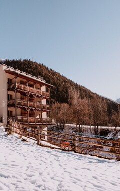 Hotelli Hotel Bergschlössl (Luson, Italia)