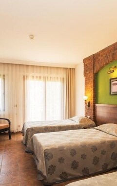 Hotelli Natur-Med Arinma Doga Termal Spa (Davutlar, Turkki)