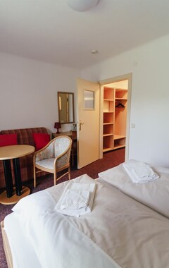 Hotelli Seehotel Frank (Velden, Itävalta)