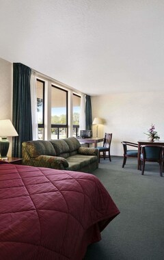 Hotel Days Inn By Wyndham Gilroy (Gilroy, USA)