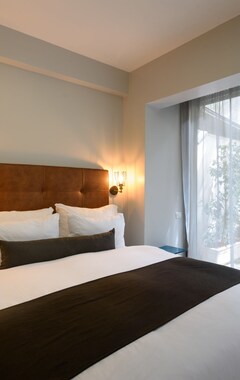 Hotel The Roof - By Sea Land Suites (Tel Aviv-Yafo, Israel)