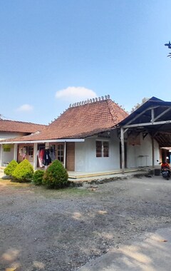 Hotelli Spot On 92738 Wisma Bani Pandi Syariah (Jepara, Indonesia)