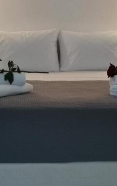 Hotel Galazio Rooms & Suites (Batsi, Grækenland)