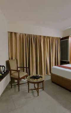 Central Beacon Hotel (Surat, Indien)