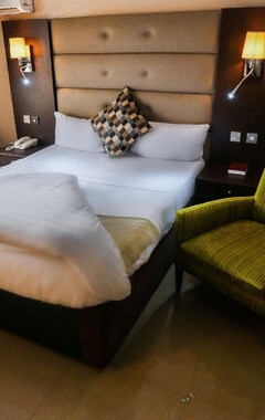 Hotel Golfview Suites & Conference Center (Ikeja, Nigeria)