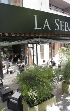 Hotel La Sebastiana Suites (Santiago, Chile)