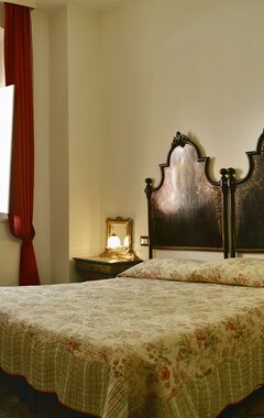 Hotel La Peonia Charming Accommodation (Cagliari, Italia)