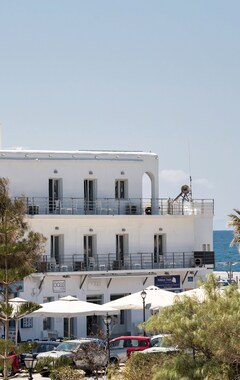 Hotel Oasis (Parikia, Grecia)