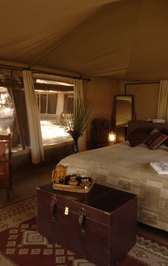 Hotel Larsens Camp (Isiolo, Kenya)