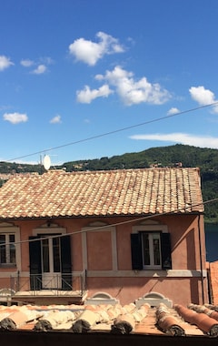 Hele huset/lejligheden Genzano Di Roma, Lake View From The Ancient Village. (Genzano di Roma, Italien)