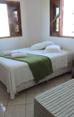 Aparthotel Castelo da Ilha (Florianópolis, Brasil)