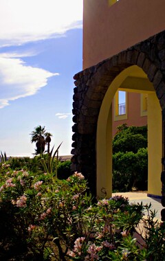 Hotel Village Suvaki (Pantelleria, Italia)