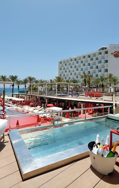 Ushuaia Ibiza Beach Hotel - Adults Only - Entrance To Ushuaia Club Included (Playa d'en Bossa, España)