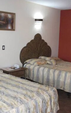 Hotel Pueblito Inn (Rosarito, México)
