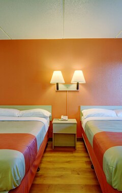 Hotel Motel 6-Chicopee, MA - Springfield (Chicopee, USA)