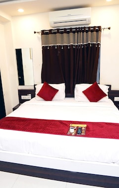 OYO 1345 Hotel S K (Rajkot, Indien)