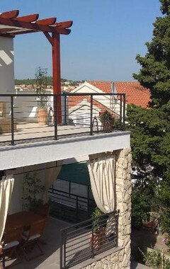 Casa/apartamento entero Kuca Za Odmor Desire (Tribunj, Croacia)