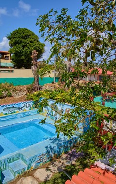 Hotel La Colina Con Piscina En Varadero (Varadero, Cuba)