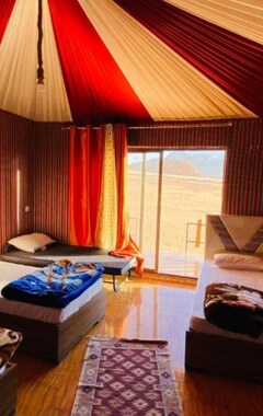 Hotel Wadi Rum Traditional Camp (Wadi Rum, Jordan)