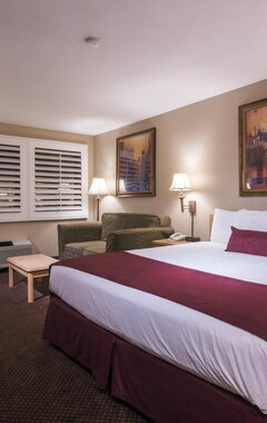 Grand Vista Hotel (Simi Valley, EE. UU.)