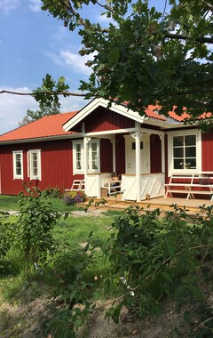 Koko talo/asunto 2 Houses In Stockholm Archipelago Close To The Ocean With Modern Facilities (Norrtälje, Ruotsi)