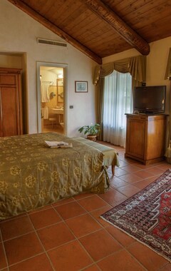 Hotelli Romantic Hotel Furno (San Francesco al Campo, Italia)