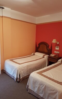 Hotel Alvargonzalez (Vinuesa, España)
