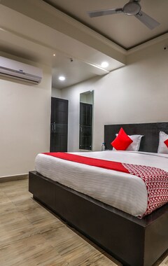 Hotel OYO 14859 Akshara grand (Hyderabad, India)
