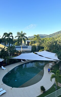 Hotel Family Friendly Beach Resort Apartment With The Lot Wifi Foxtel Pools Gym Golf (Palm Cove, Australien)