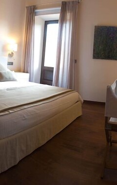 Hotel Mas Falet 1682 (Calonge, España)