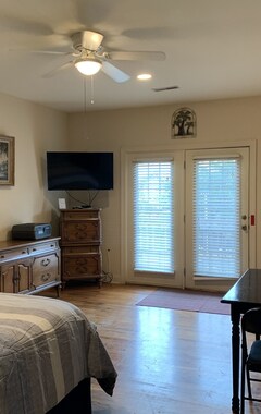 Casa/apartamento entero Beachfront Lakehouse (Moncks Corner, EE. UU.)