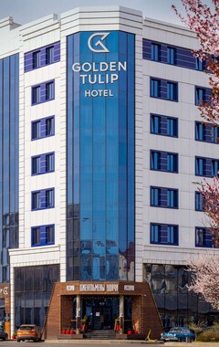 Hotel Golden Tulip Krasnodar (Krasnodar, Rusia)