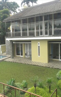 Hotelli Villa Bukit Danau Lot 14 (Puncak, Indonesia)