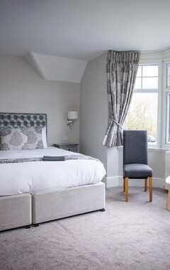 Hotelli The Maple Manor Hotel And Guest Holiday Parking (Crawley, Iso-Britannia)