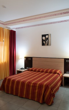 Hotel Insteia (Polla, Italia)