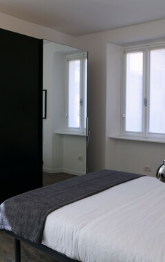 Hotel Nene - La Scalinata Apartments (Bellagio, Italia)