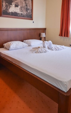 Hotel Dolce Vita (Bečići, Montenegro)