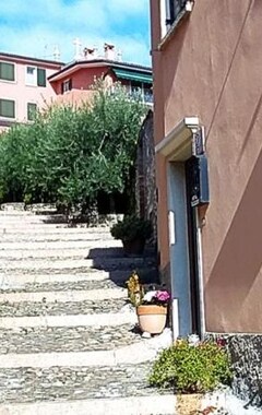 Hotel Appartamento La Scaletta (Cavaion Veronese, Italia)