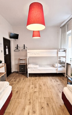 Hotelli Helvetia Bed & Breakfast (Varsova, Puola)