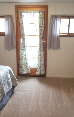 Hele huset/lejligheden New Listing! Lakefront Cottage On Munuscong Bay In The Beautiful Upper Peninsula (Barbeau, USA)