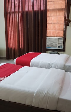 Hotel OYO 14105 Sai Vihar (Rudrapur, India)