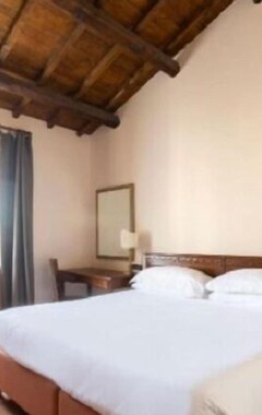 Hotel Antico Borgo Di Sutri (Sutri, Italia)