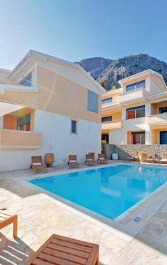 Hotel Glyfa Apartments (Barbati, Grecia)