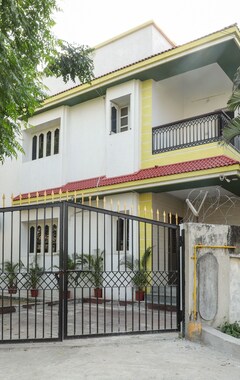 Hotel OYO 10031 Wind Chimes Boutique Guest House (Surat, India)
