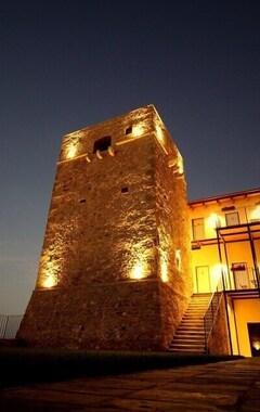 Hotel Torre Della Loggia - Dimora Storica - Ortona (Ortona, Italien)