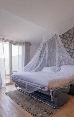 Hotel Nest In Mandara Penthouse (Juan-les-Pins, Francia)
