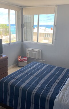 Casa/apartamento entero Frente a la playa en Ocean Park Loft (San Juan, Puerto Rico)