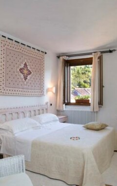 Eco Hotel Orlando Sardegna (Villagrande Strisaili, Italien)