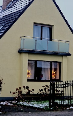 Hele huset/lejligheden Ideal For Fitters & Visitors! House On The Norf / On Request Without Charge (Neuss, Tyskland)