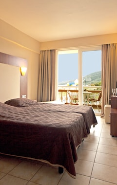 Hotelli Messonghi Beach Holiday Resort (Moraitika, Kreikka)
